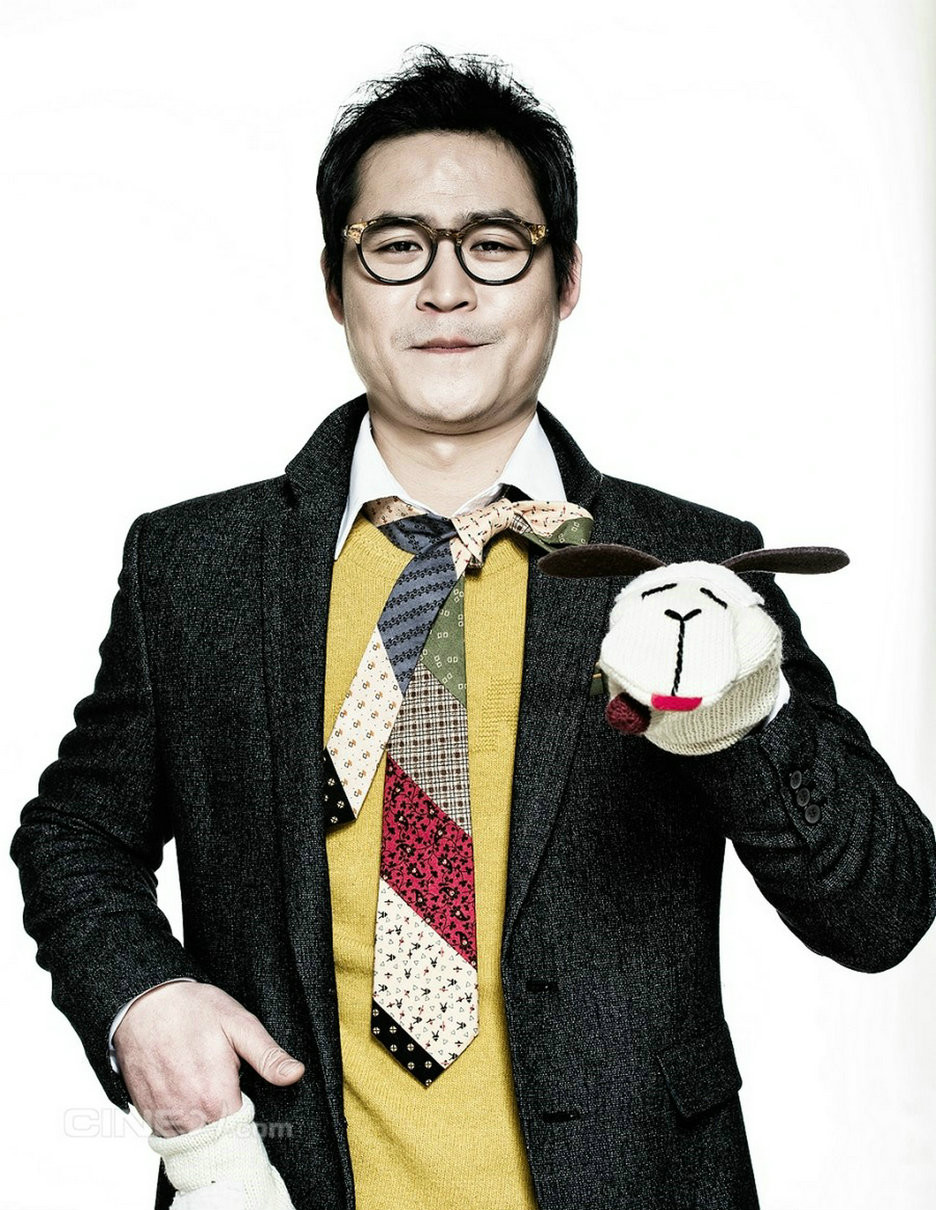  p>金成钧,1980年5月23日出生于韩国大邱.韩国男演员.