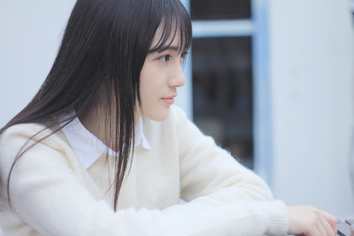  p>赵嘉敏,1998年7月22日出生于广东省深圳市,中国内地女演员,歌手