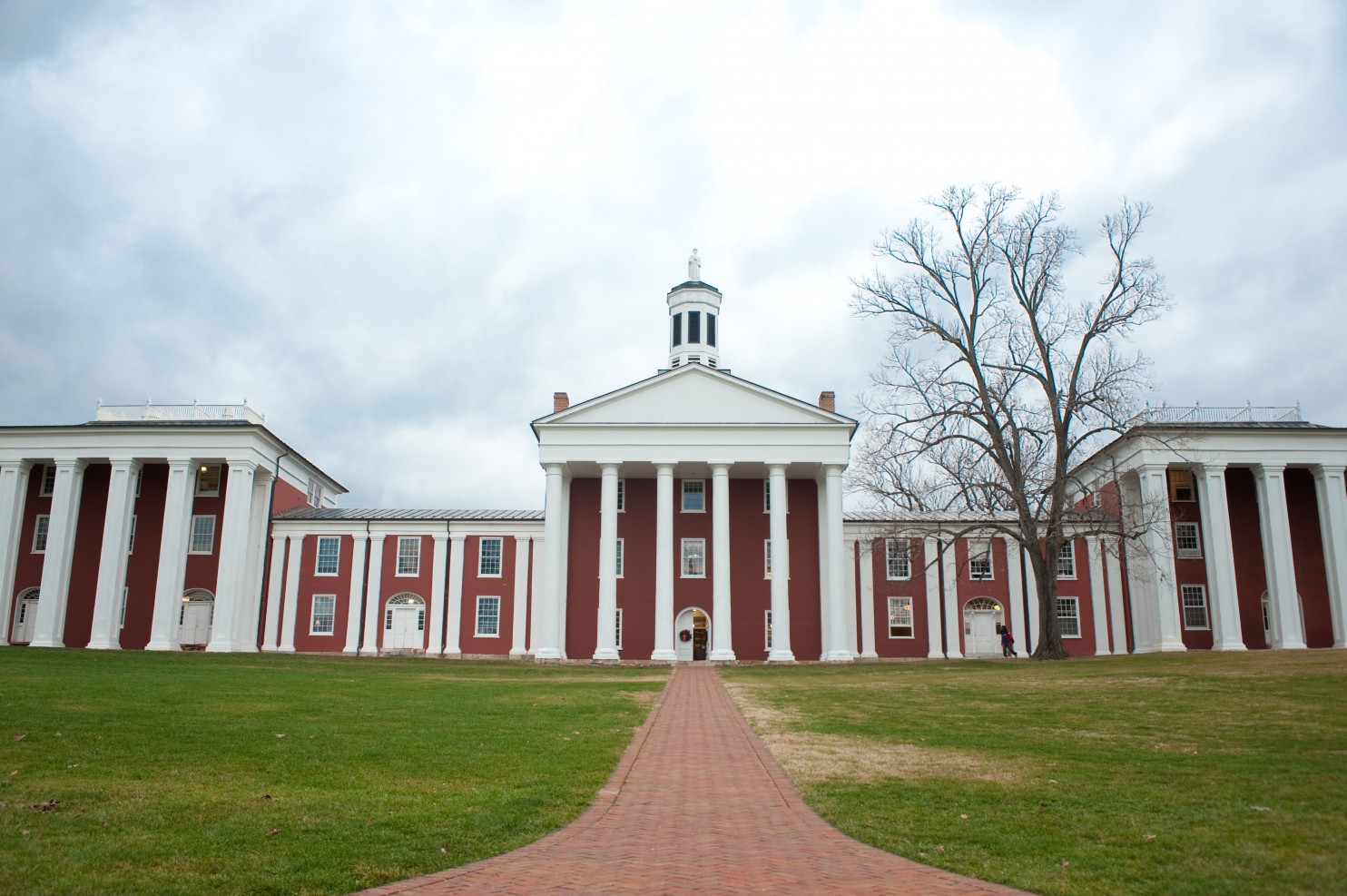 p>华盛顿与李大学(washington and lee university)始建于1749年,为 