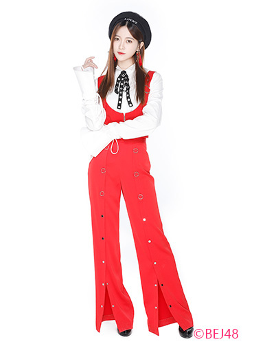 data-id="gnbyml6as8">陈美君,1994年1月15日出生于广东省广州市,中国