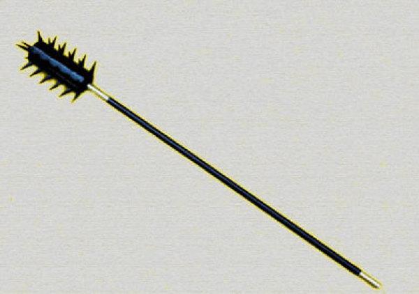  p>狼牙棒,中国古代兵器之一,是一种打击兵器,有长短之分.