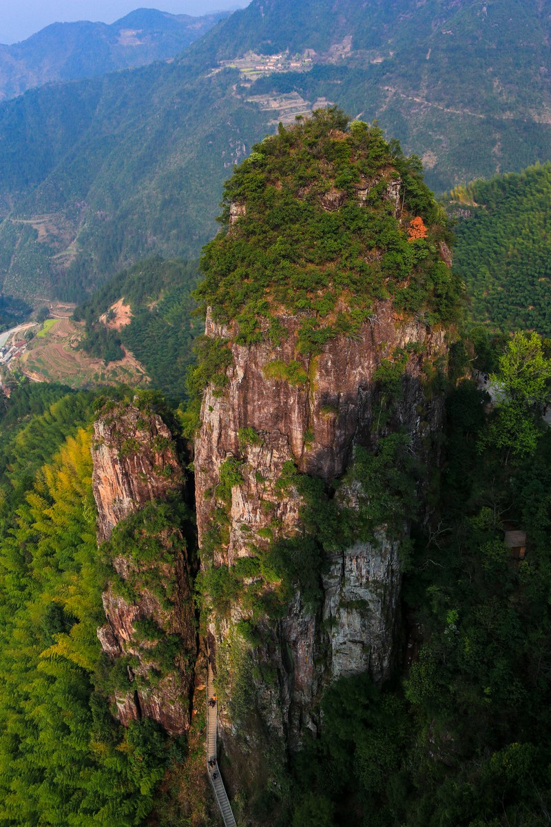  p> a href="#">南尖岩 /a> a href="#">风景名胜区 /a>位于丽水市 a