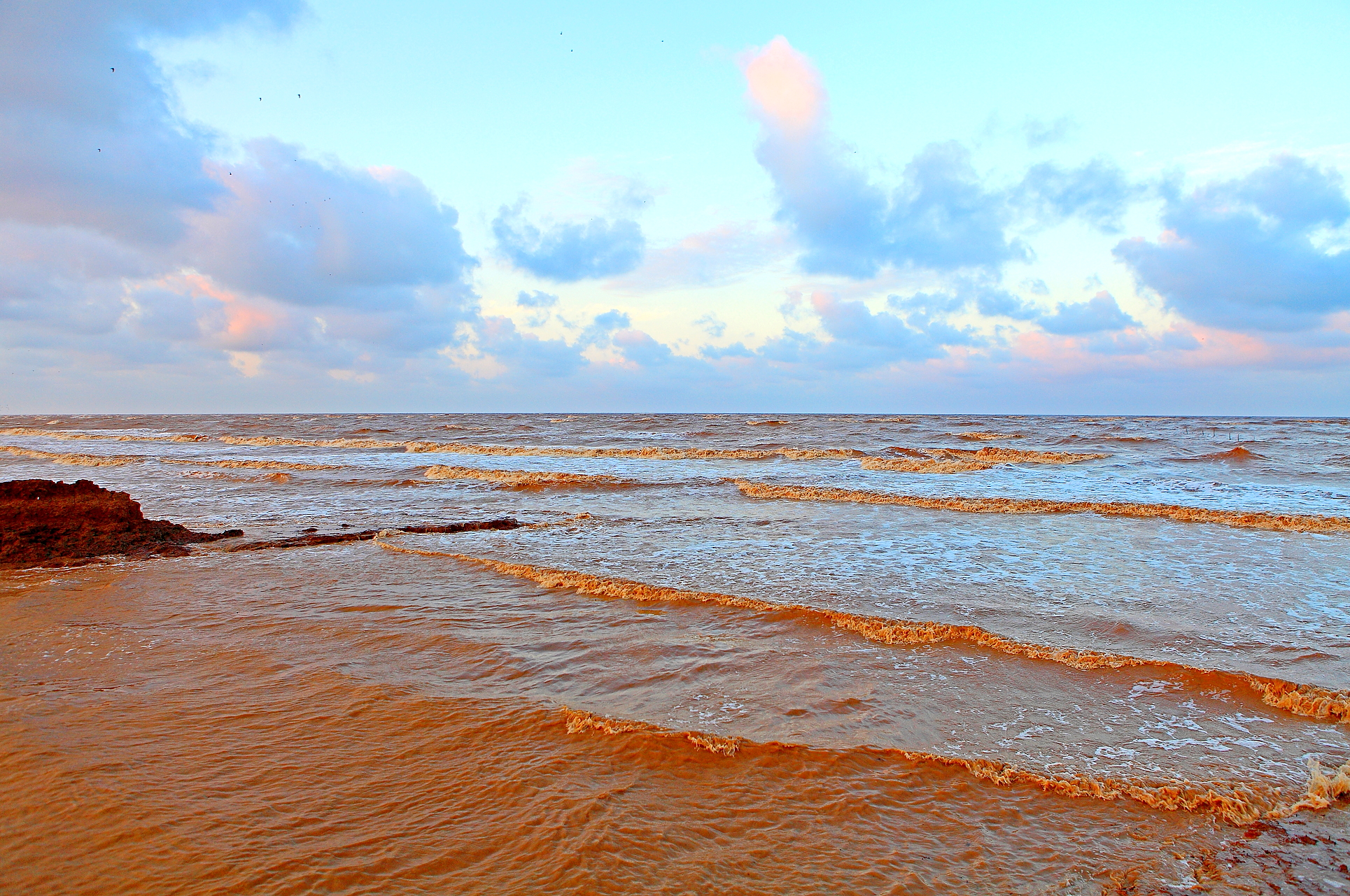  p>中国黄(渤)海候鸟栖息地(第一期)位于江苏省 a href="#" data