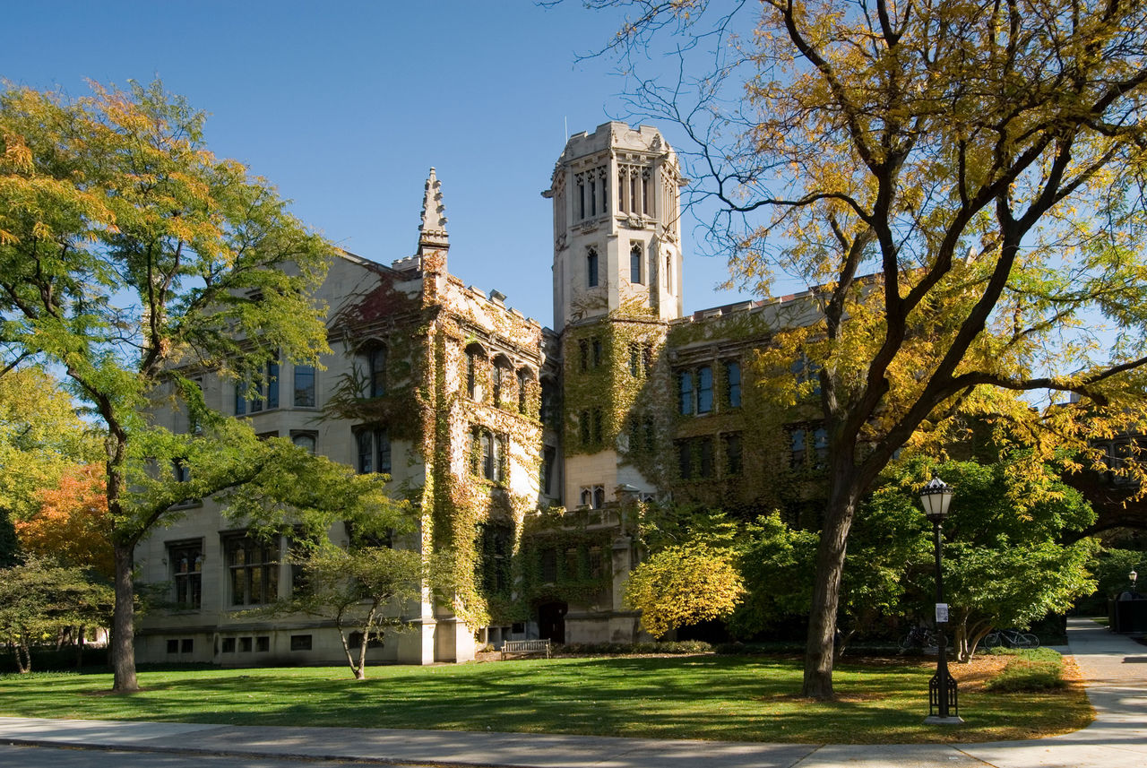 芝加哥大学