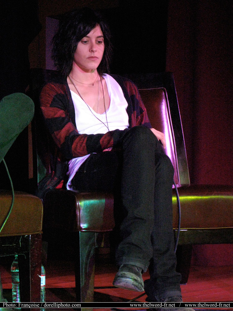  p data-id="gnwjn7zy2d">凯瑟琳·莫宁(katherine sian moennig),女