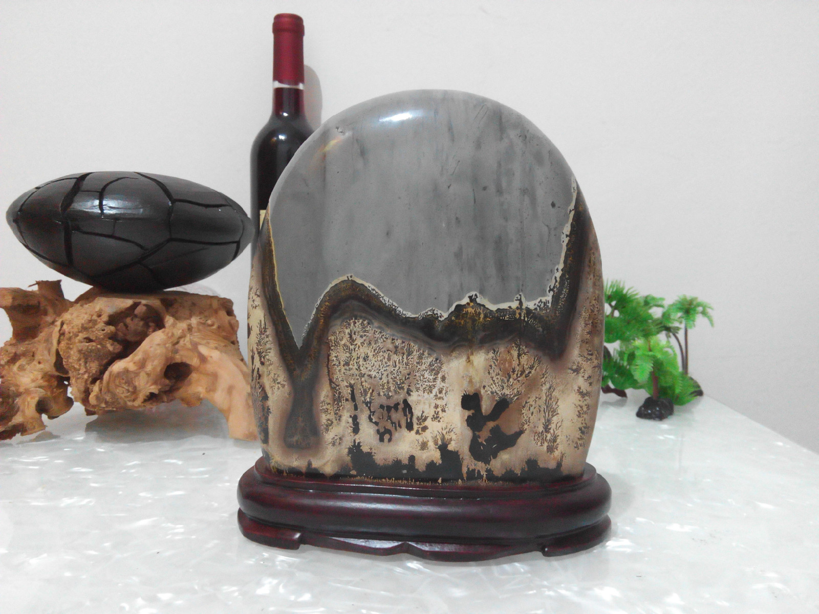  p>中华 a href="#" data-lemmaid="6915206">国画石 /a>,俗称草花石