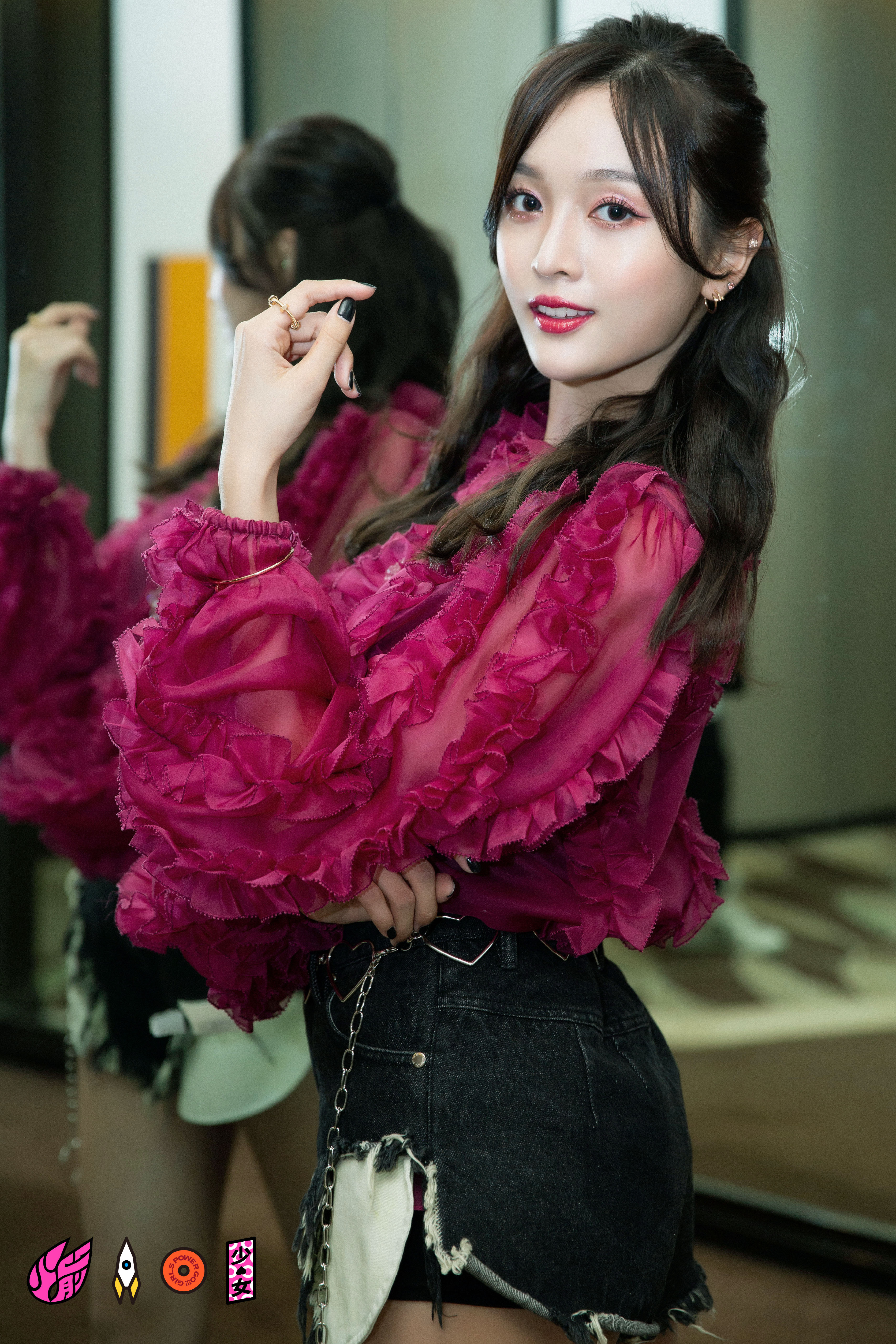 演员,女子演唱组合 a target="_blank" href="/item/宇宙少女