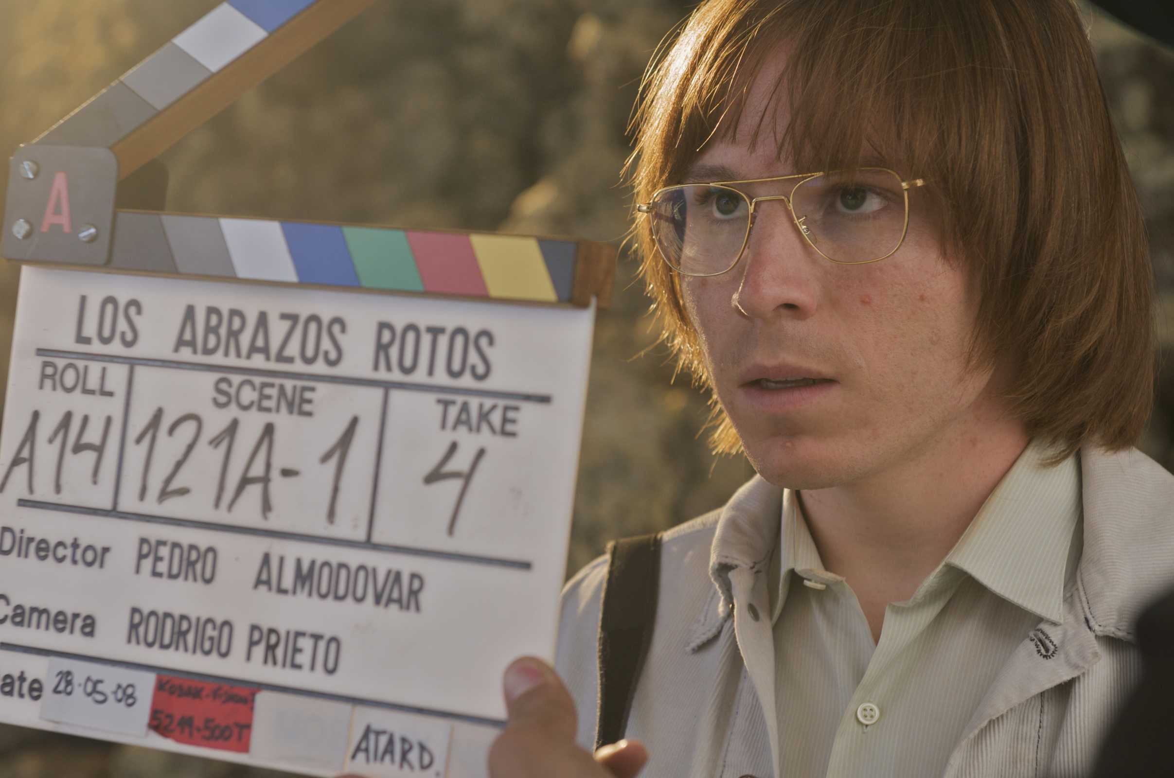  p>《破碎的拥抱》是由西班牙el deseo s.a.