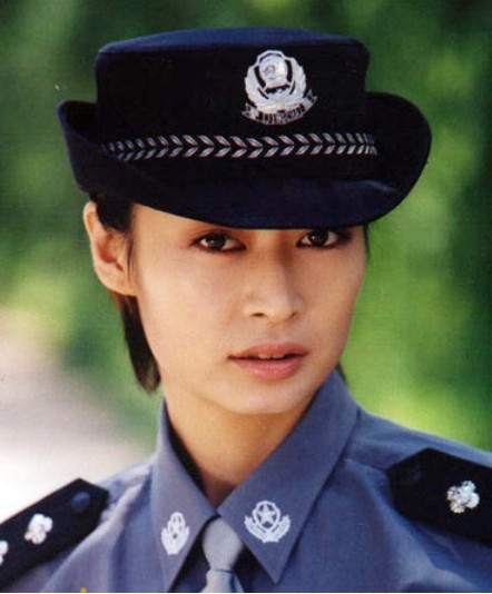  p>梁静,7月17日出生于福建省福州市,中国女演员,毕业于 a target="