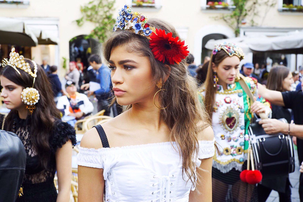  p>赞达亚·科尔曼(zendaya coleman),全名赞达亚·马里·施特默