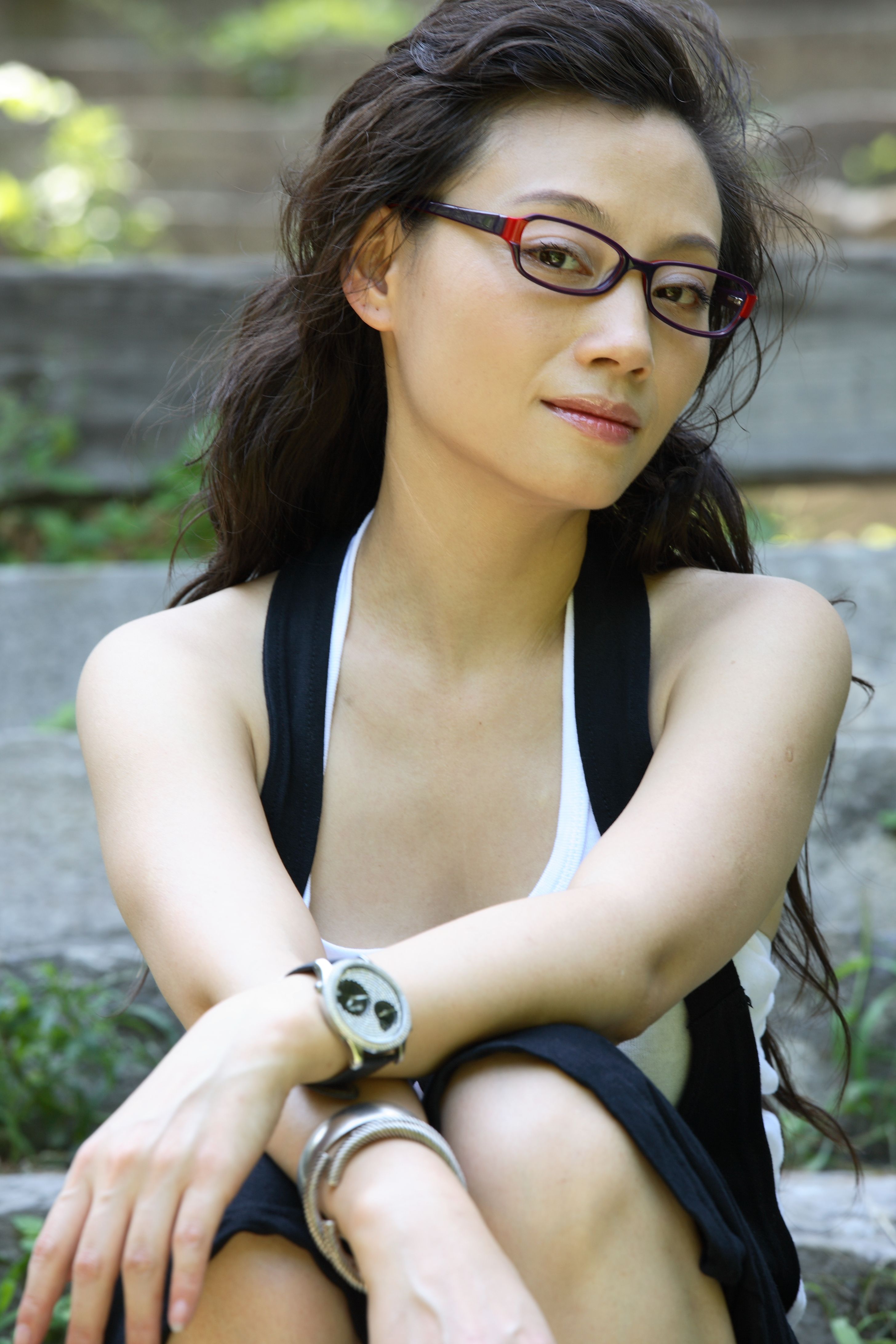  p>李宜娟,1974年9月26日出生于贵州遵义,毕业于 a target="_blank"