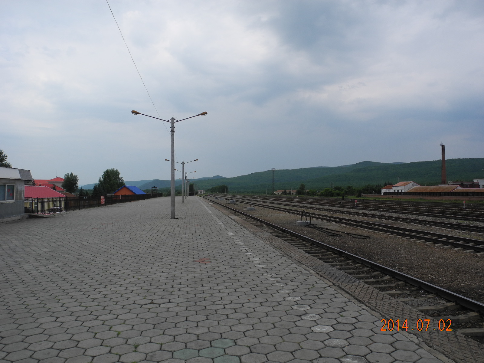  p data-id="gnbkw9y7qk">伊图里河站始建于1954年,位于中国内蒙古