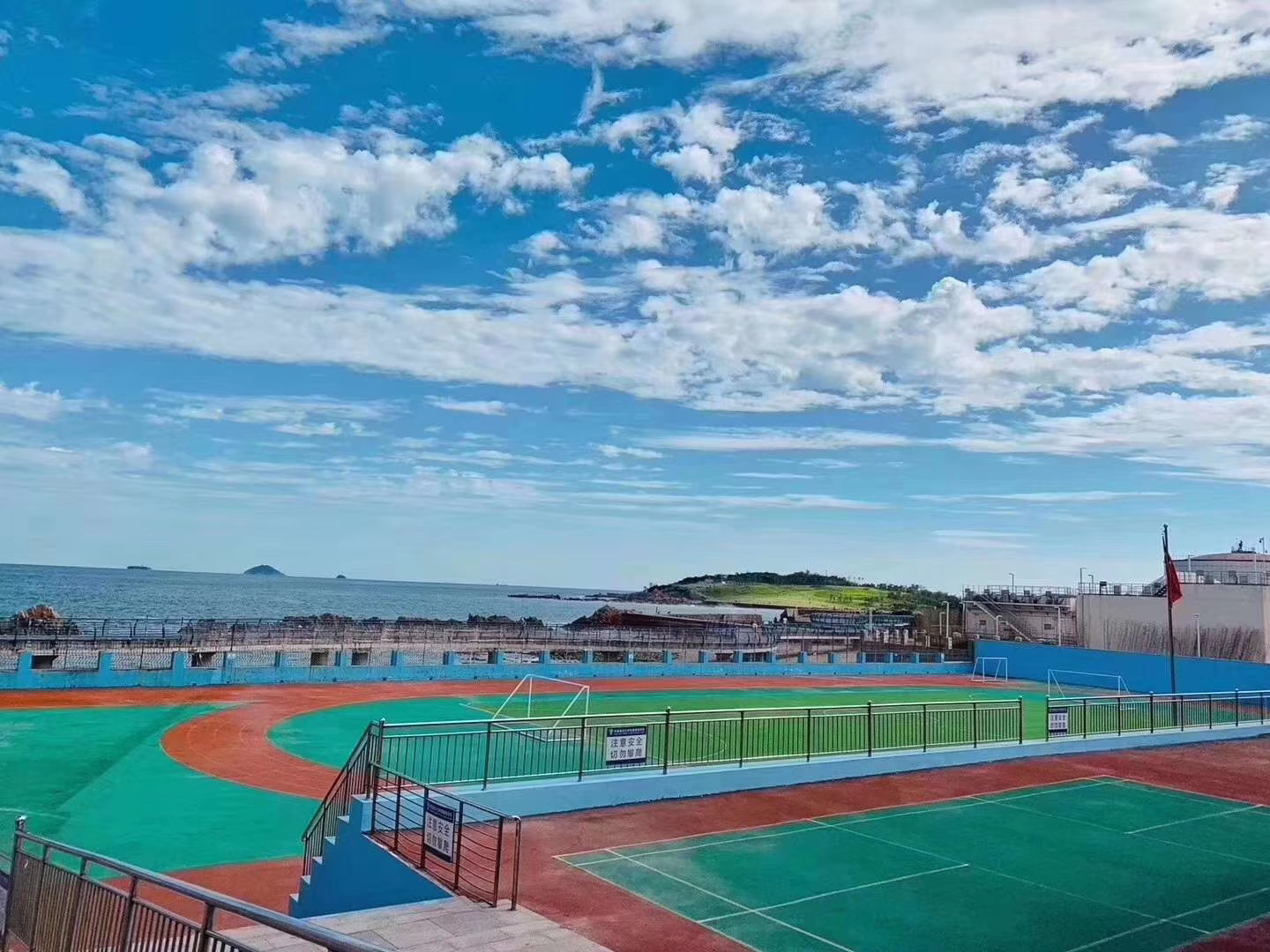 青岛银海学校