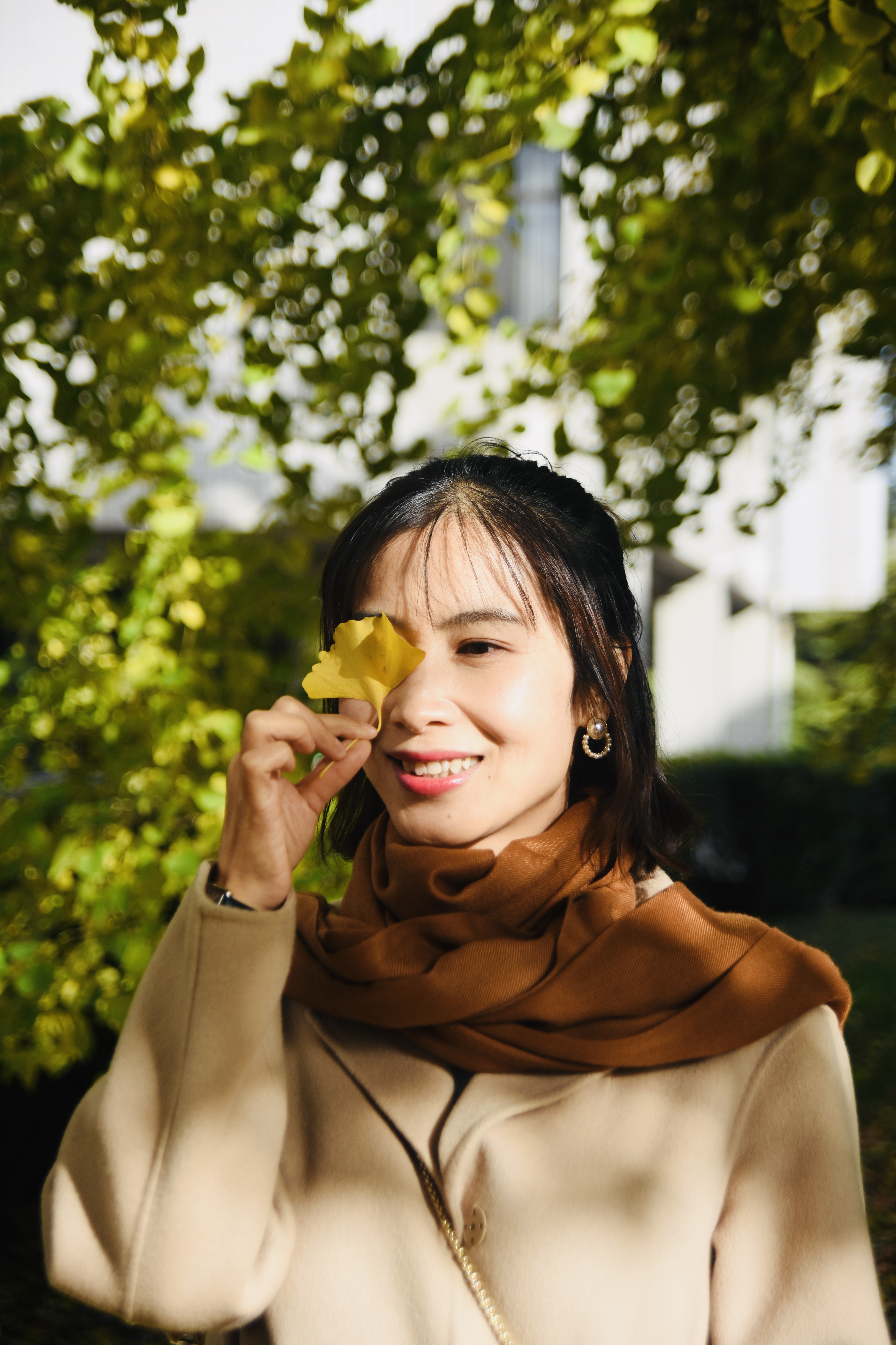  p>宋美凤,80后女作家,出生于内蒙古,毕业于北京大学,硕士学历.