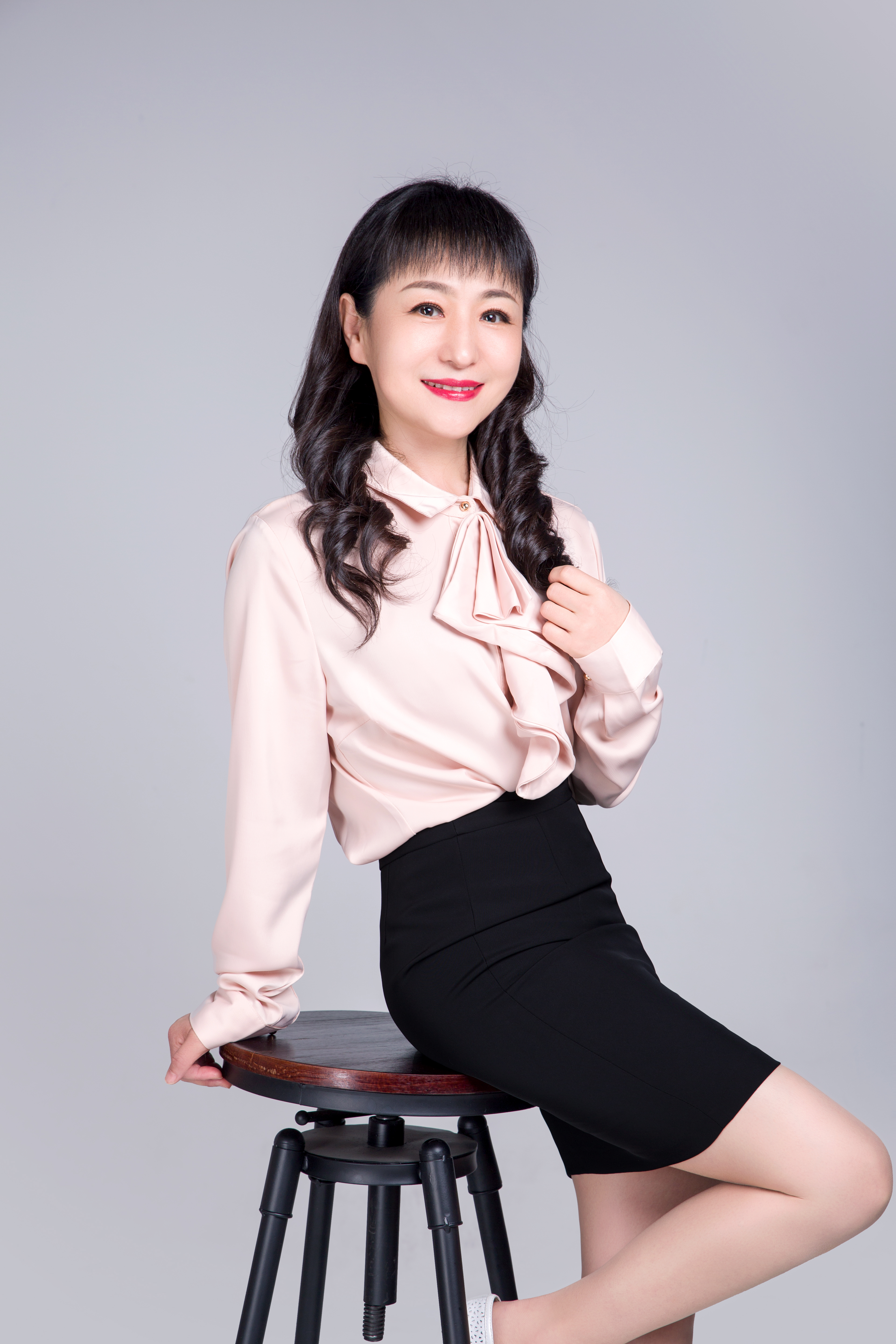  p data-id="gn0f723i8d">何桂香,北京教育科学研究院教师. /p>