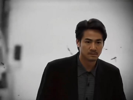 韩宾（尹扬明饰演）