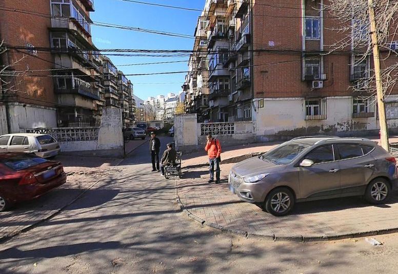 p>芳景里位于天津市河北王串场,由无开发商建成,总建筑面积52500,总