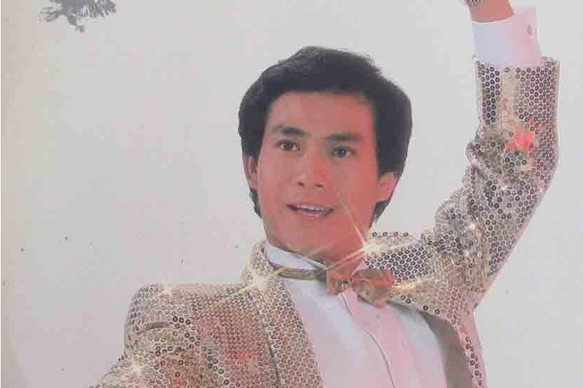 是邓伟雄填词,顾嘉辉谱曲,郑少秋演唱的一首单曲,为无线电视剧《飞鹰