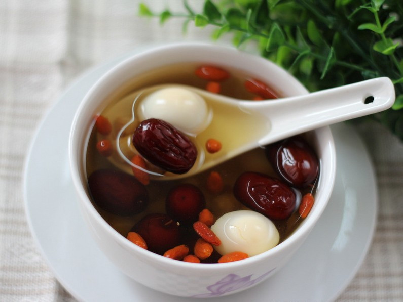 红枣桂圆红糖鸡蛋