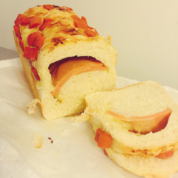  p>起司,即奶酪(奶制品),是一种发酵的牛奶制品,其性质与常见的 a