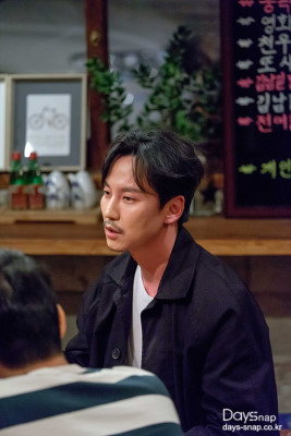  p>金南佶 i>(kim nam gil) /i>,1980年3月13日出生于韩国首尔,毕业于