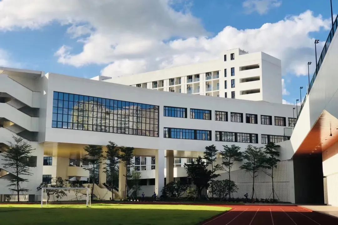 深圳市艺术高中