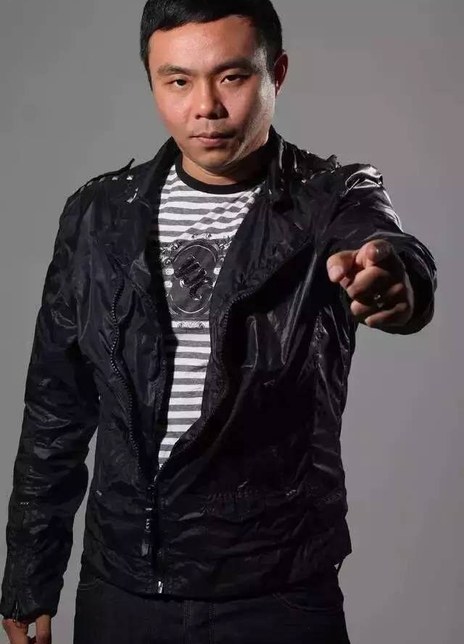 liu)就是《都市 a target="_blank" href="/item/笑口组/61772568"