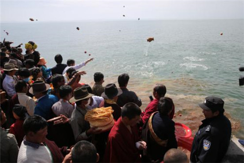 青海湖祭海