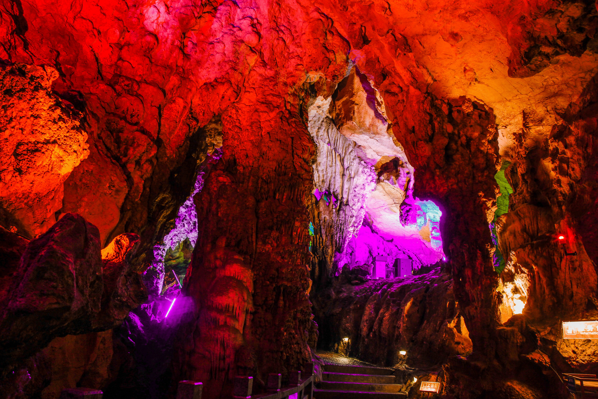 data-lemmaid="163178">广西壮族自治区 /a>直辖县级市,由桂林市代管