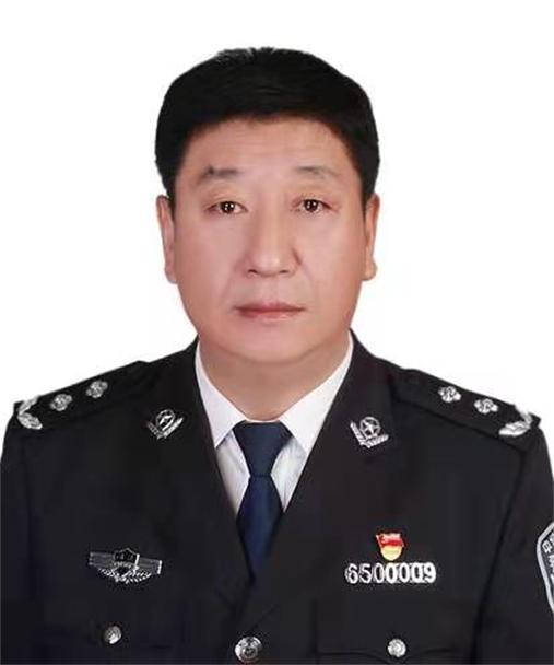 af9vq5qtlo">现任新疆生产建设兵团监狱管理局二级巡视员,二级警监警