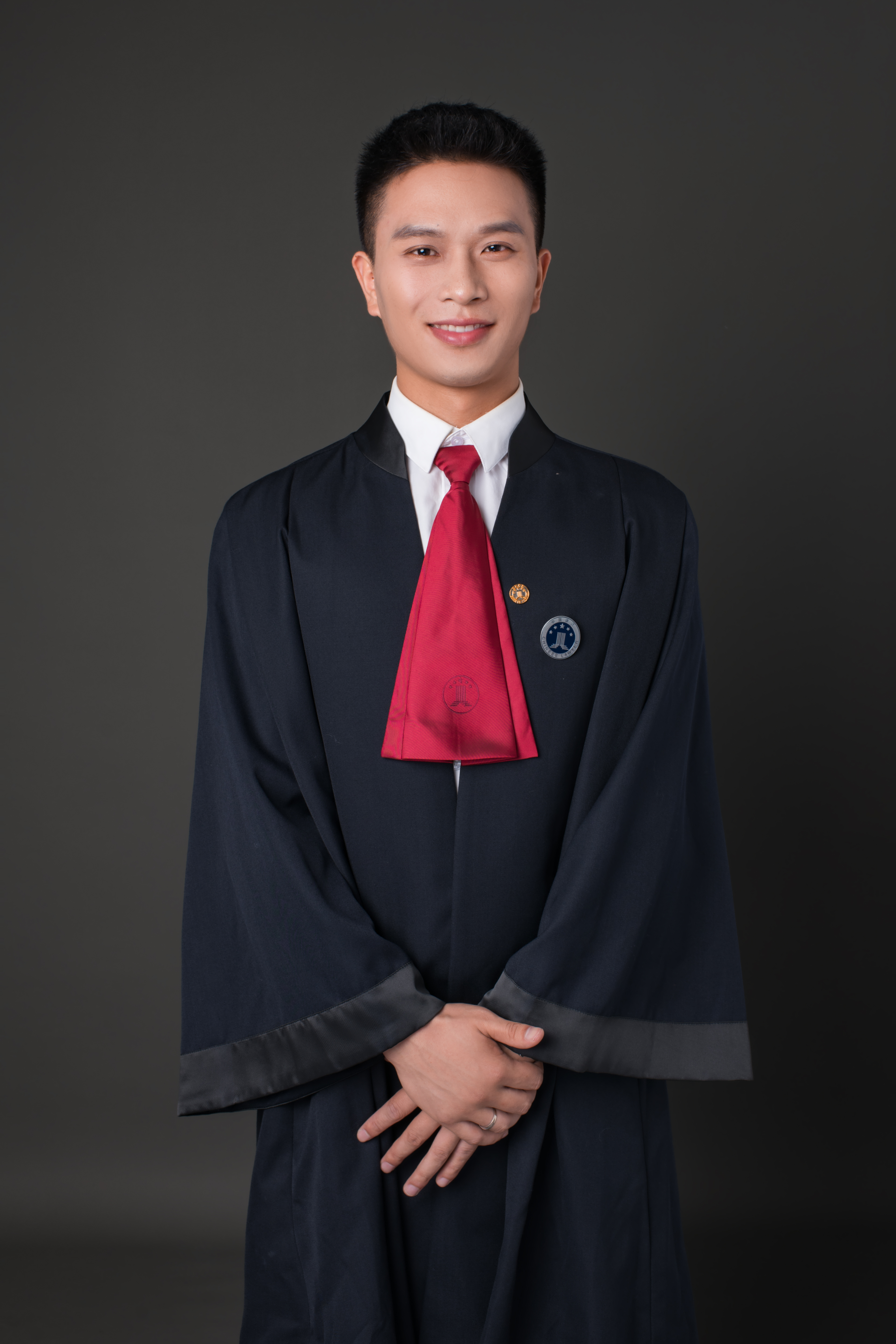  p>陈钦将律师,男,汉族,中国国籍.