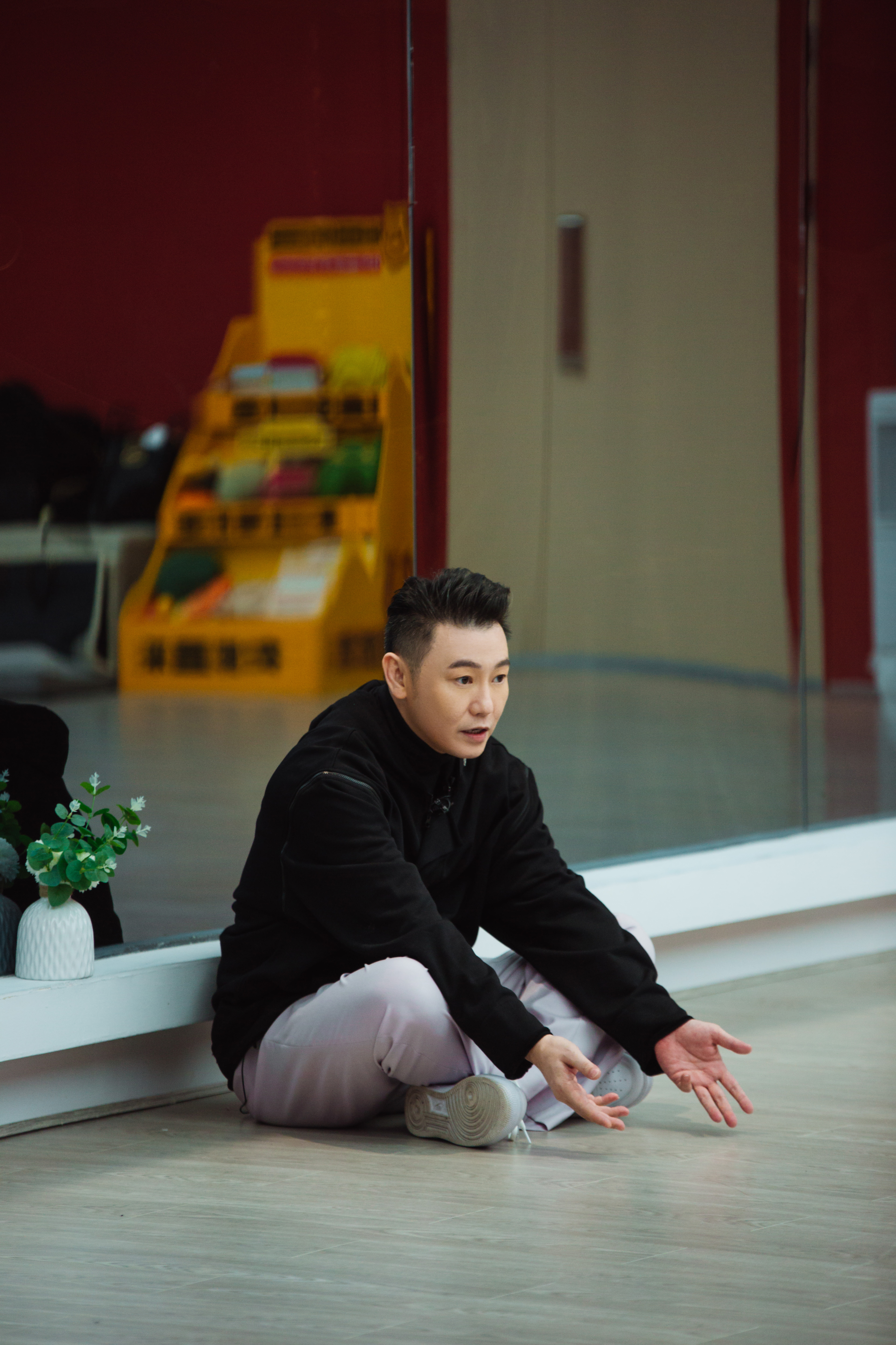  p>kenn是国内舞台表演秀导演,舞台艺术总监.