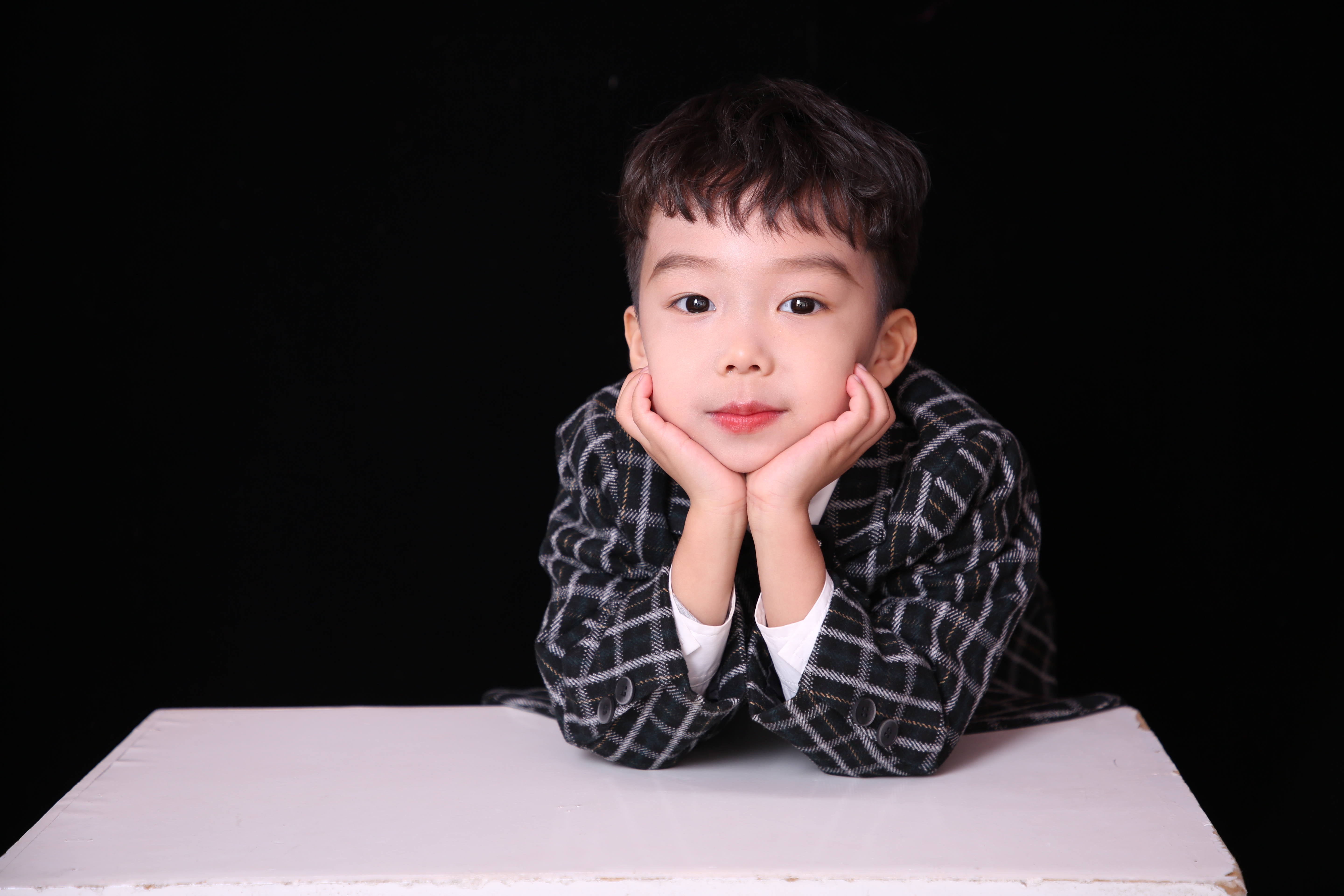 "2i6qhfhkraa">林晨,中国内地男演员,2015年12月31日出生于浙江省温州