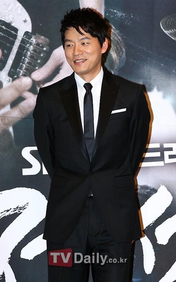 由 a href="#" data-lemmaid="833345">金亨植 /a>执导, a href="#">