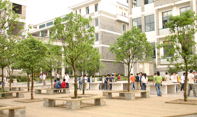  p>衡阳市第一中学位于湖南省 a target="_blank" href="/item/衡阳市