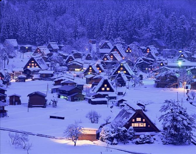 id="gnx6dxz9mv">雪青色(violet blue)(又称赤青色):中国传统颜色,它