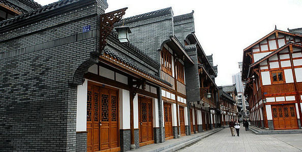 记载,东兴老街属内江城外12街中
