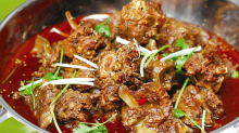 红焖羊蝎子锅