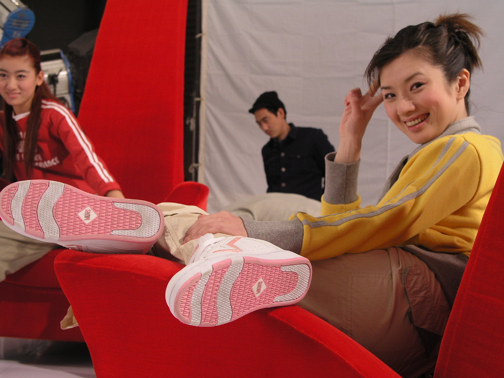  p>苑冉,1979年3月19日出生于黑龙江省哈尔滨市,毕业于中央戏剧学院