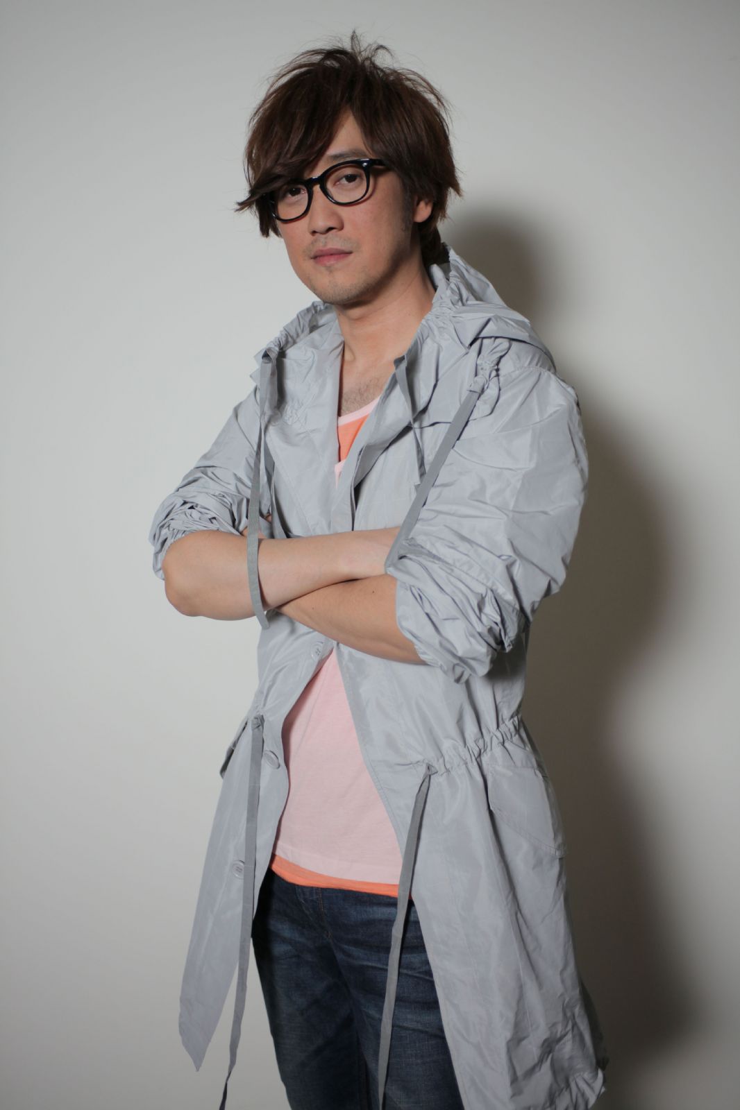  p>周传雄(steve chou),1969年6月7日生于台湾省台中市,祖籍湖北省