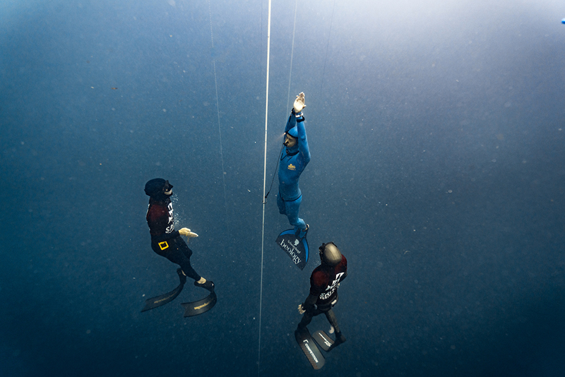  p data-id="gnxbns6kzy">王奥林,中国自由潜水竞技运动员.