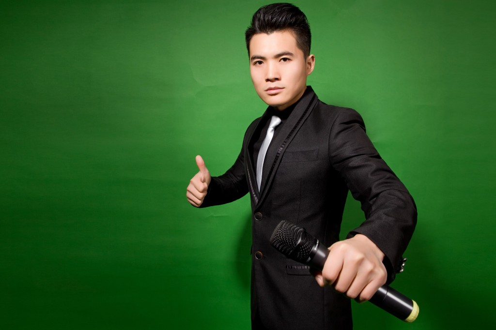  p>王涛"功夫主持人",毕业于 a target="_blank" href="/item/上海