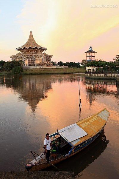  p>砂拉越州( i>negeri sarawak /i>),旧称沙捞越,简称砂州,首府 a