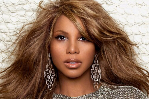  p>唐妮·布莱斯顿(toni braxton),1967年10月7日出生于马里兰州,美国