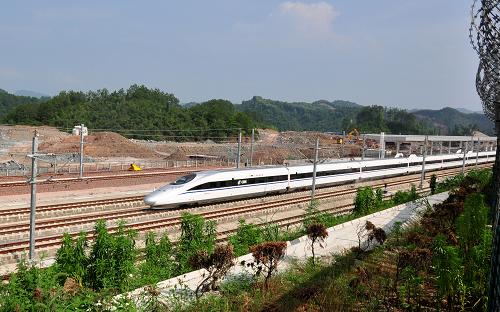  p>合福高速铁路(hefei-fuzhou high-speed railway),简称合福高铁,又
