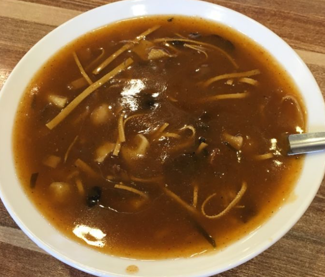  p data-id="gnww5vc0o7">豫菜(读音:yù cài),又名豫宴,一般指的是