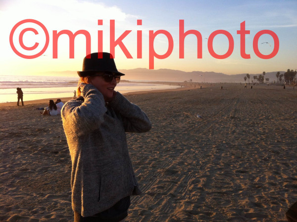  p>《拉字至上》(the l word)是美国showtime电视台于2004年1月18日