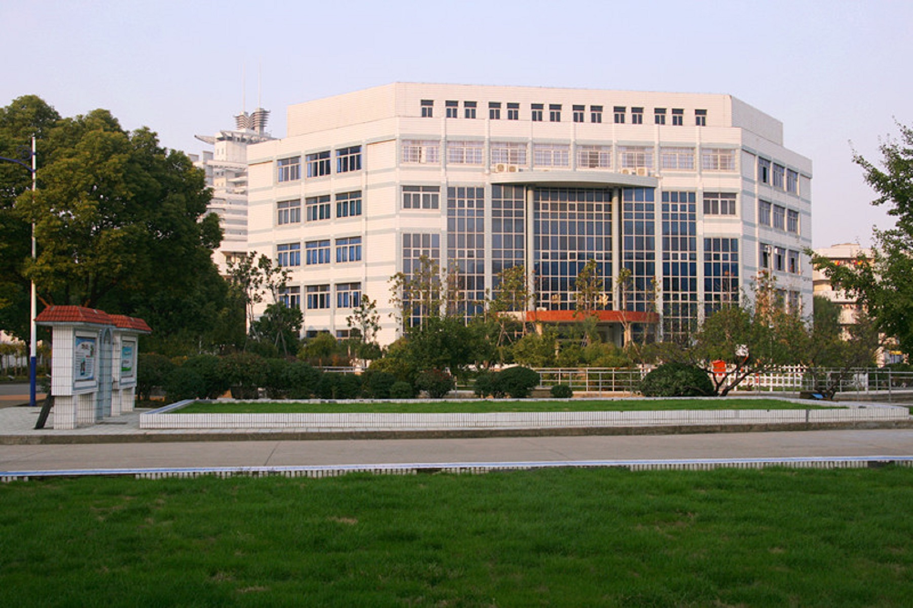 浙江省慈溪中学