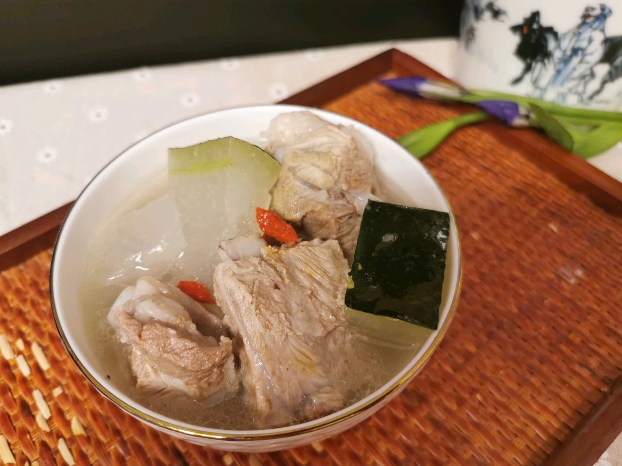 干贝苦瓜排骨汤