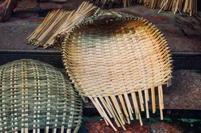 编畚箕